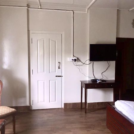 The Oasis Guest House Dimapur Bagian luar foto